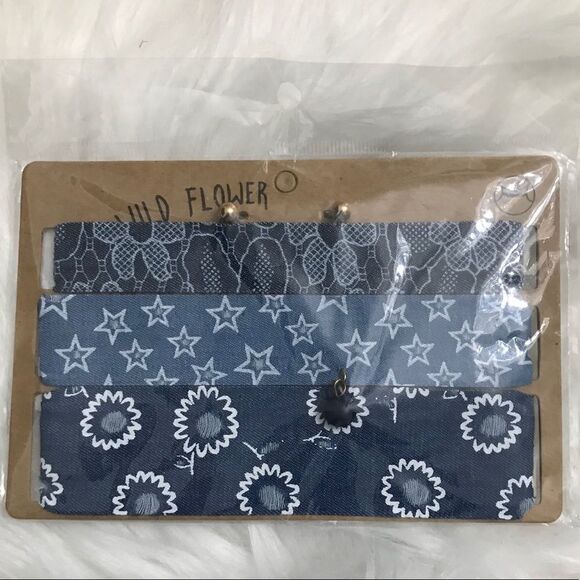 Set of 3 chokers and earrings set - Picture 1 of 3